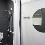Le Lons Hotel