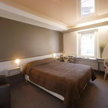 Hotel Le Lons Foix