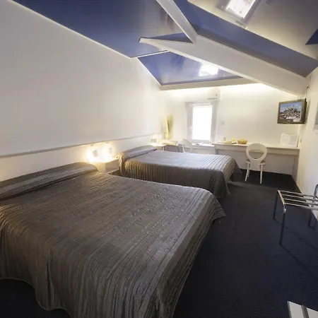 Le Lons Ξενοδοχείο 3*