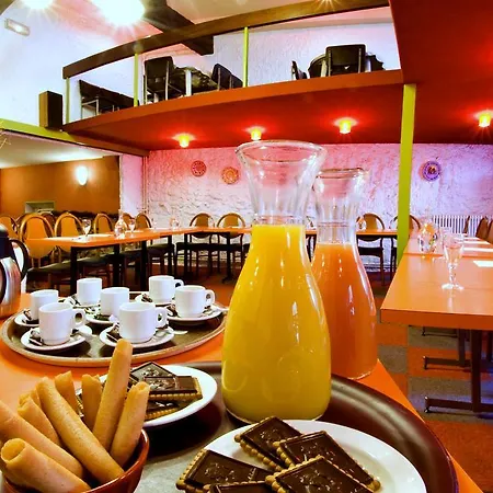 Le Lons Hotel