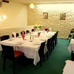 Hotel Le Lons 3*