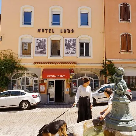 Le Lons 酒店