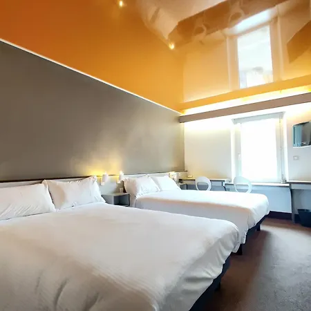 Le Lons Hotel 3*