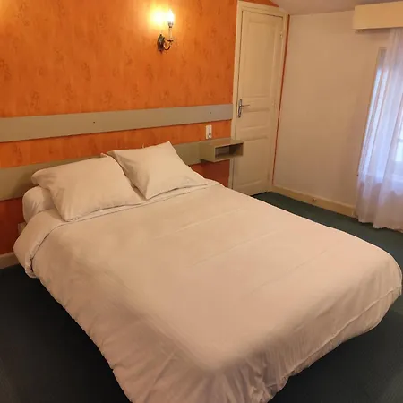 Le Lons Hotel 3*