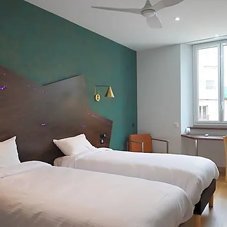 Le Lons Hotel 3*